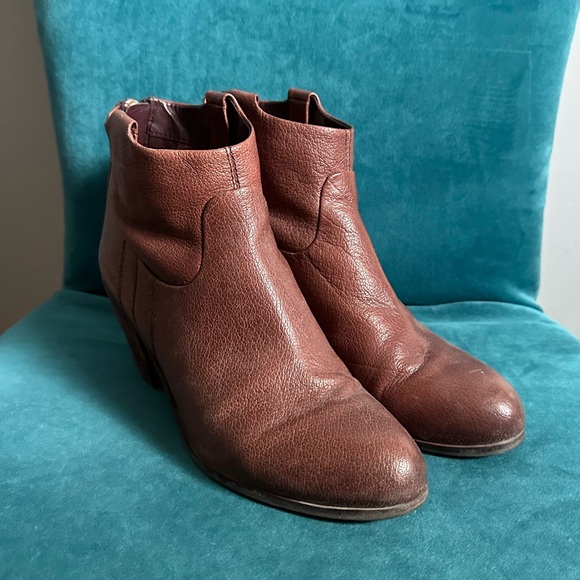 Sam Edelman Lisle Burgundy Western Boots - Size 8 - Picture 9 of 9